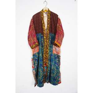 Bata Larga de Seda 100% Pura Hecha a Mano en India para Mujer, con Estampado Floral Vintage, Suave, con Cierre de Cordón - Vestido de Playa - Product Image 3