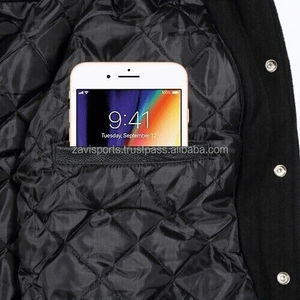 Vestes de baseball en satin à col montant brodées personnalisées de qualité supérieure avec des patchs et des logos pour hommes - Product Image 6