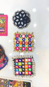 Parches de cuello tradicionales bordados a mano para coser, forma de triángulo/flor, color personalizado, tela de lona al por mayor para sombreros y prendas de vestir - Product Image 2