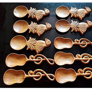 Cucharas de Madera de Sequoia Talladas con Diseño de Girasol, 16 cm, Utensilios de Madera Natural Marrón, Vajilla Artesanal con Vetas Únicas para Cafetería, Venta al por Mayor - Product Image 2