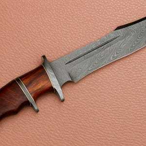 Cuchillo de caza de acero de Damasco con punta de clip y mango de madera, hoja recta de grado industrial para uso en exteriores, Short Sign Industry - Product Image 4