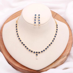 Conjunto de collar y aretes de tanzanita, chapado en oro de 22 quilates, regalo para ella, conjunto de joyería para bodas y fiestas. - Product Image 1