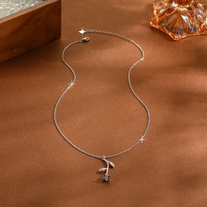 ZAWO HOUSE Collier pendentif fleur rose en argent sterling 925 plaqué or 14 carats, unisexe, romantique, bijoux de luxe pour fiançailles, cadeau de fête - Product Image 4