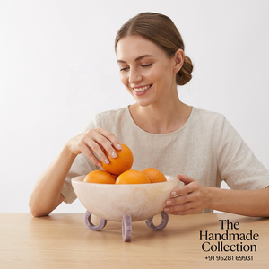 Frutero de Resina de la Colección Hecha a Mano con Patas Moradas, Pulido, Ecológico, Apto para Lavavajillas, Diseño Minimalista para Uso Doméstico - Product Image 1