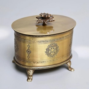 Brass <b>Round</b> Ornamental Box Candy Tray Nuts Storage Platter for Dining Room Stainless Steel Metal <b>Table</b> Home Decor Contemporary - Product Image 3