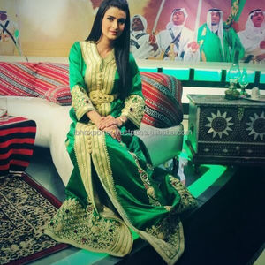 Caftan occasionnel pour femmes saoudiennes avec dentelle, broderie et travail de la pierre de haute qualité - Product Image 1