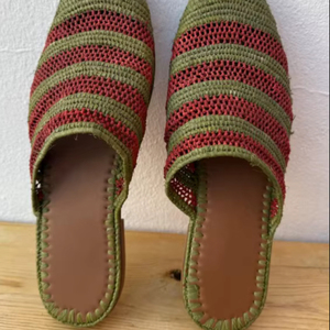Handmade <b>Raffia</b> <b>Sandals</b>: Woven Mules with Leather Lining - Product Image 1