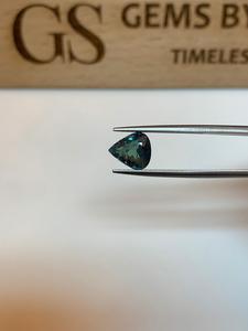 Gema suelta de alejandrita, corte en forma de corazón, azuláceo a púrpura, facetada, piedra de coleccionista rara, joyería fina, cambio de color natural - Product Image 1