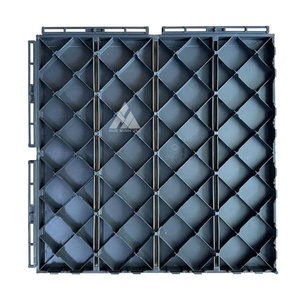 Dalles de terrasse modernes en PP IPE à 4 lames, à emboîtement double, 300x300mm, étanches, écologiques, faciles à assembler soi-même, garantie 5 ans - Product Image 6