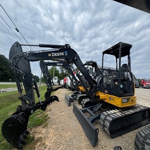 Mini-excavatrices John Deere, équipement de construction robuste, conception durable, performances fiables, machine fiable à vendre - Product Image 2
