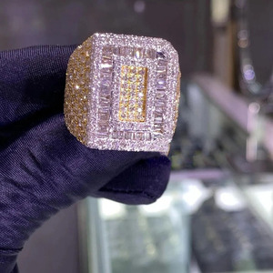 Anillo de Compromiso con Moissanita Baguette Iced Out, Plata de Ley 925 con Baño de Rodio, Estilo Hip Hop, Regalo de Aniversario de Bodas - Product Image 1