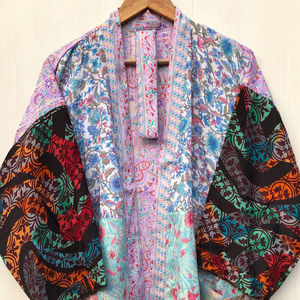 Robe kimono en soie teinte à la main, bleue, style bohème, longue et ample, paréo de plage, vêtement de détente, cadeau pour elle - Product Image 1