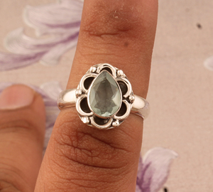 Anillo de Plata de Ley 925 con Engaste de Bisel y Par de Gemas de Topacio Azul Natural para Boda, Aniversario o Fiesta, Venta al por Mayor - Product Image 3