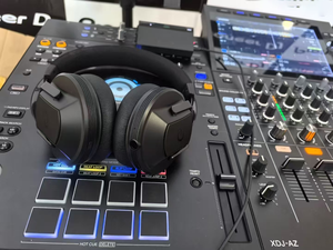 A-theta XDJ-AZ hệ thống DJ độc lập 4 kênh chuyên nghiệp-Bộ điều khiển DJ và Bộ trộn tất cả trong một - Product Image 6