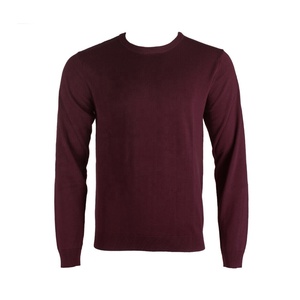 Sudadera con Cuello Redondo 100% Algodón Orgánico, Sudadera con Capucha Personalizada, Ecológica, Bordada y Sublimada para Invierno - Product Image 2