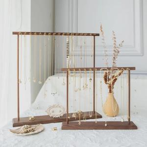 Soporte Organizador de Joyas de Barra Ancha con Barra Colgante Extendida, Exhibidor de Collares, Almacenamiento Anti-Enredos, Base Estable, Elegante para Tocador - Product Image 1