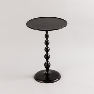 Table d'appoint de luxe ronde en laiton avec piétement martelé doré et tige en spirale, table basse d'appoint pour salon, canapé, chevet - Product Image 2