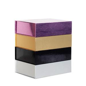 Caja de Regalo Rígida de Alta Gama, Rectangular, con Papel Metalizado al Vacío con Lámina Dorada, Logotipo Personalizado, Estampado en Caliente, Embalaje Artesanal - Product Image 4