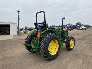 Tracteur utilitaire John Deere 5050E 50 CV à moteur diesel, avec prise de force et système hydraulique – Prix usine, vente chaude - Product Image 3