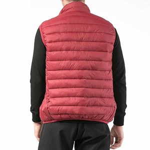 Chaqueta Acolchada de Invierno con Logotipo Personalizado, Unisex, Estilo Puffy, Oversize, con Relleno de Algodón, Cuello Alto y Diseño de Parches - Product Image 4