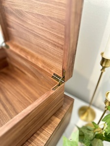 Letreros de Madera Personalizados de Bienvenida, Regalo de Aniversario de Bodas, Regalo para Despedida de Soltera, Ecológicos, Duraderos, Estilo Rústico Moderno para el Hogar - Product Image 1