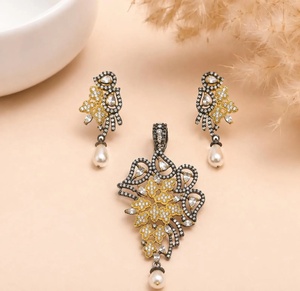 Conjunto de Joyería Nupcial con Colgante de Perla y Circonita Cúbica con Corte Princesa, Chapado en Oro Rosa, Certificado IGI, para Mujer, Regalo de Boda, Collar y Aretes - Product Image 1