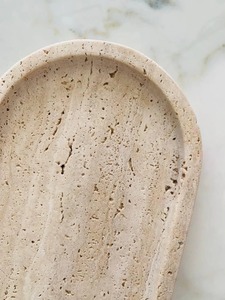 Bandeja de Servir de Resina de Travertino de Lujo, Bandeja Decorativa Hecha a Mano con Resina Epoxi para Decoración del Hogar - Product Image 5