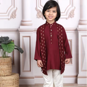 ชุดคุรตะสีแดงเลือดหมูสำหรับเด็กผู้ชาย ชุดพื้นเมืองสำหรับงานเทศกาล คุรตะแขนยาวพิมพ์ลายพร้อมกางเกงขายาวสีครีม ชุดทันสมัย - Product Image 1