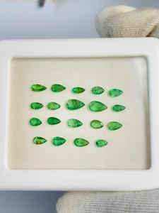 Esmeralda Zambiana Natural en Forma de Pera de 8.54 CTS, Color Verde Premium, Excelente Brillo, Joyería de Alta Calidad, Certificada por IGI - Product Image 4
