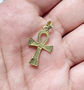 Colgante Cruz Ankh Personalizado Chapado en Oro de 14K con Diamantes Moissanita VVS, Amuleto Religioso, Regalo Unisex, Joyería Hiphop - Product Image 1