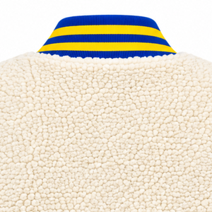 Chaqueta Varsity Sherpa para Mujer, Bordada con el Escudo de Sigma Gamma Rho, Cierre Completo, Cuello Alto, Ribete Grueso Azul y Amarillo, Ropa de Invierno - Product Image 2
