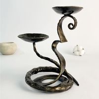 Support à bougies en fer forgé à la main, porte-bijoux, sculpture métallique rustique, décoration artisanale de blacksmith, cadeau artisanal, décoration gothique pour la maison
