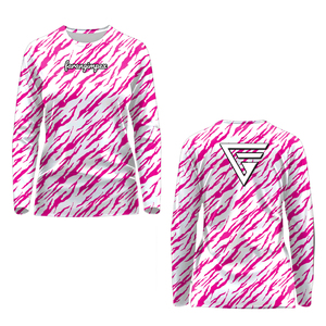 Camiseta de Pesca Personalizada para Mujer con Protección Solar UPF 50+, Manga Larga, Estampado de Camuflaje Rosa, Secado Rápido, Cuello Redondo - Product Image 1