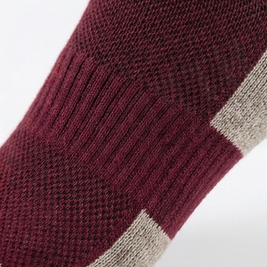 Outdoor Thick <b>Merino</b> Wool Hiking Socks Moisture Wicking Sports Crew Customized Color Breathable Athletic Thermal Warm Winter - Product Image 5