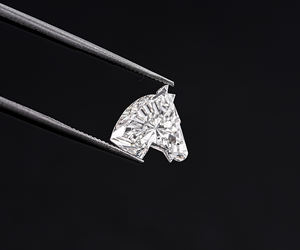 OM GEMS Diamante de Laboratorio de 2.00 CT CVD/HPHT, Corte Caballo, Claridad VVS/VS, Personalizado, Excelente, para Joyería - Product Image 3