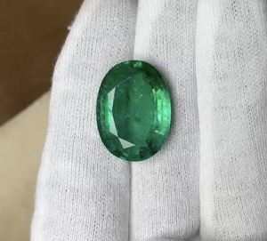 Émeraude verte naturelle zambienne de qualité supérieure, taille octogonale, pierre précieuse en vrac pour la création de bijoux (vente en gros) - Product Image 2