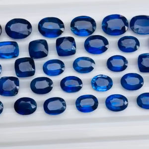 Piedras Preciosas de Cianita Azul Natural Real, Certificadas por IGI, Calidad AAA, Alto Brillo, Formas Mixtas de 5-10 mm, Corte y Pulido Perfectos - Product Image 3