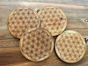 Posavasos de Madera Ecológico, Reutilizable y Resistente al Calor para Hogar Moderno, Cafetería o Bar, Disponible a un Precio Razonable - Product Image 2