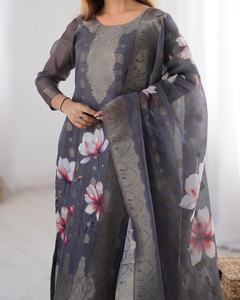 Ensemble Salwar Kameez pakistanais et indien, haut, bas et dupatta, prêt à porter, couleur GRIS, décontracté, pour les fêtes et les occasions spéciales, FATEMA FASHION - Product Image 3