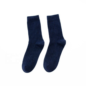Chaussettes de hockey sur glace pour hommes personnalisées de haute qualité, best-sellers, sublimées, fabriquées sur mesure, chaussettes de hockey sur glace professionnelles - Product Image 2
