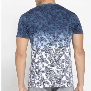 Camiseta de manga corta para hombre, color rojo sólido, corte regular, estilo casual, cuello redondo, tejido de punto. - Product Image 6