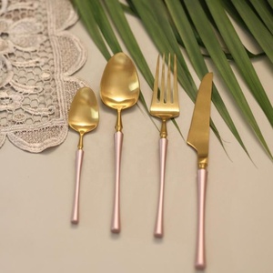 Cubiertos de fiesta de lujo SES, juegos de cubiertos portugueses de acero inoxidable 18/10 de alta calidad, juegos de cubiertos con mango de madera para fiestas - Product Image 2