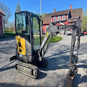 Nueva Miniexcavadora Avanzada de 3 Toneladas con Motor Personalizado EPA Euro 5, Garantía de Calidad, Entrega Gratuita para Uso en Ingeniería, Alta Eficiencia - Product Image 1