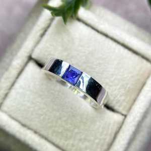 แหวนแทนซาไนต์ธรรมชาติ เงินแท้ 925 หรือทองคำแท้ แหวนแต่งงานทรงเจ้าหญิง แทนซาไนต์ทรงปรินเซสคัท เครื่องประดับประจำเดือนธันวาคม - Product Image 3