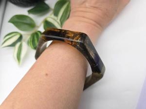 Bracelet en résine artisanal haut de gamme MN Exports, bijou artistique unique, accessoire léger, cadeau pour femme - Product Image 4