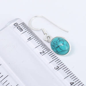 Pendientes Colgantes de Plata de Ley 925 Hechos a Mano al por Mayor con Bisel y Gema Ovalada de Turquesa Sintética, de Moda - Product Image 5