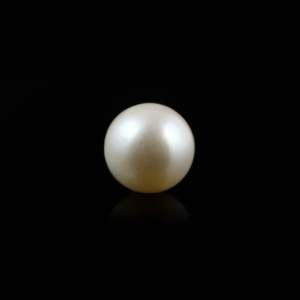 Natural White Freshwater Pearl Loose Gemstone 5.25 Carat for Jewelry Making - Product Image 1