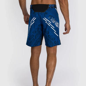 Pantalones cortos de sublimación de primera calidad con estampados llamativos, material que absorbe la humedad y un ajuste flexible para comodidad durante todo el día. - Product Image 3