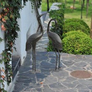 Estatua de Garza de Tamaño Real con Acabado Bronce, Juego de 2, para Decoración de Exteriores, Hogar y Jardín, Escultura de Aves para Exhibición en el Suelo - Product Image 1
