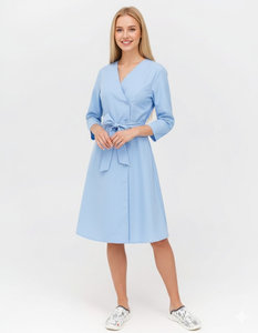 Vestido de Enfermería Azul Claro Estilo Cruzado, Uniforme Médico Profesional con Cinturón, Uniforme Médico Femenino - Product Image 4